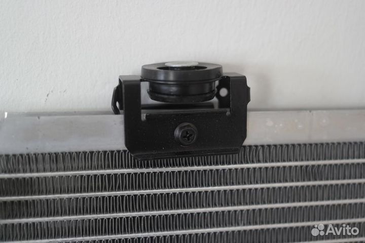 Радиатор кондиционера Тойота Королла 00-06 euro