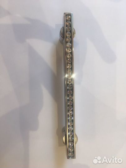 Ручка для тумбы Сваровски