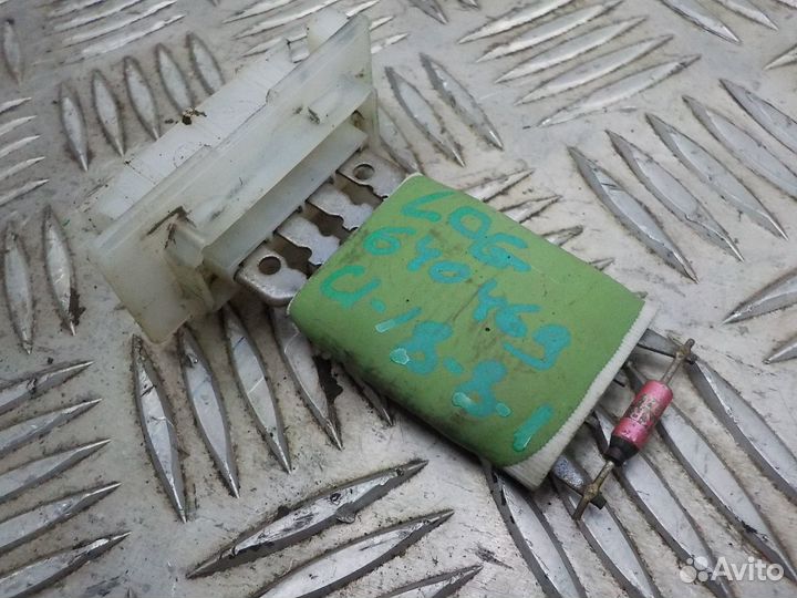 Резистор печки Renault Logan 2018