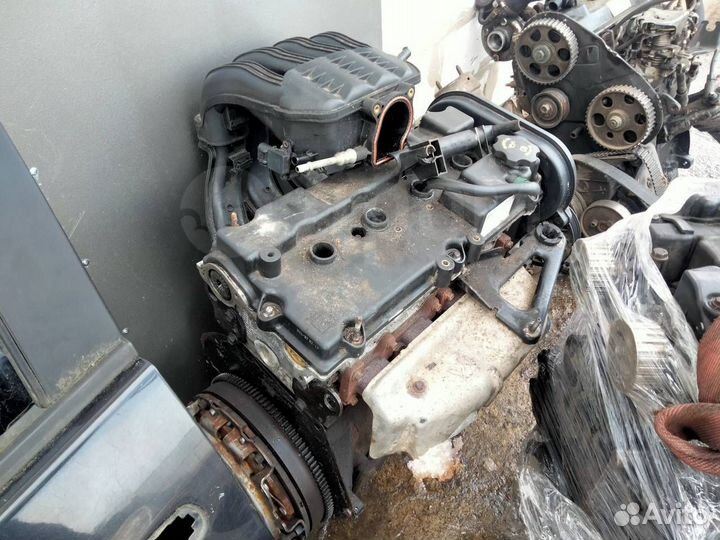 Двигатель Крайслер Газель Волга