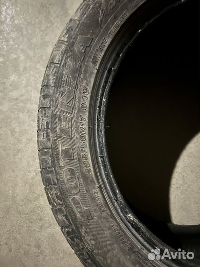 Bridgestone Potenza Adrenalin RE004 2.25/50 R17 94W