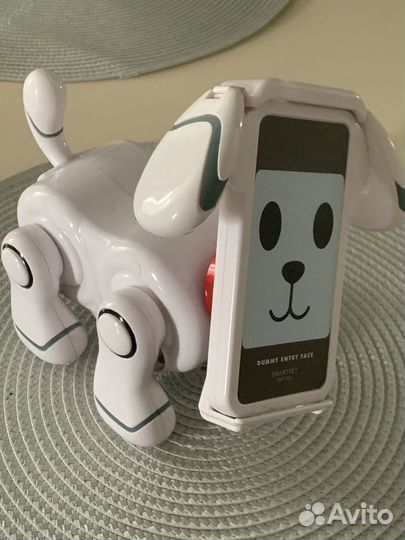 Игрушка робот тамагочи