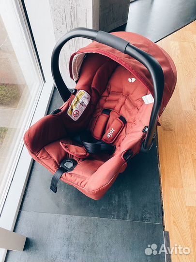 Новое детское автокресло Joie Gemm до 13 кг
