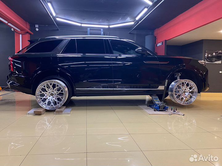 Кованые диски GT Forged R23 для Lamborghini Urus