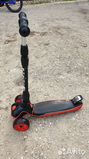Детский самокат