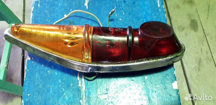 Задний стоп-сигнал