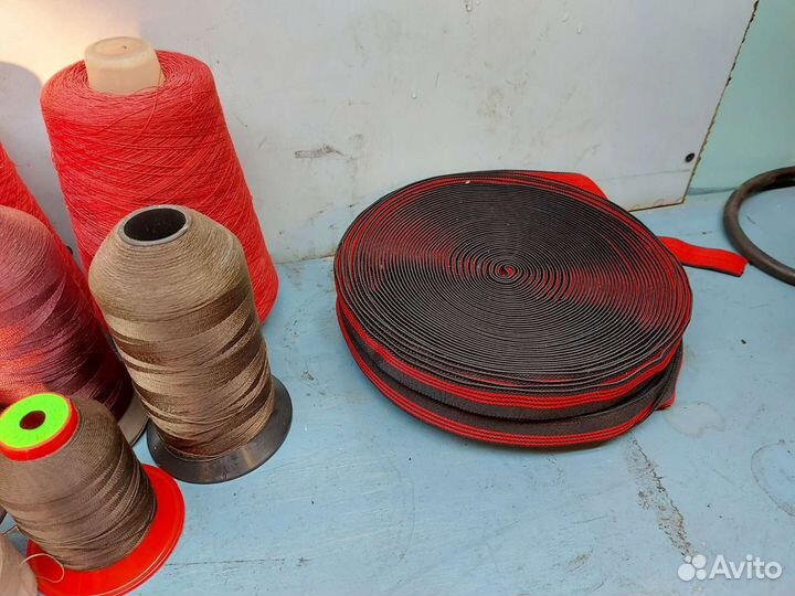 Нитки швейные,фарнитура,резинка и т.д