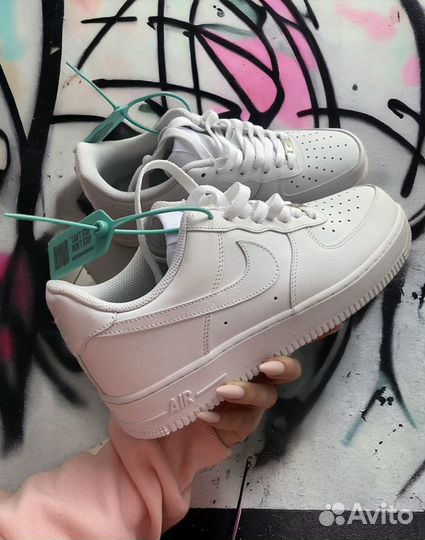 Nike air force 1 low white