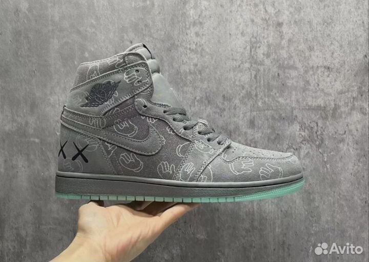 Кроссовки Nike Air Jordan 1