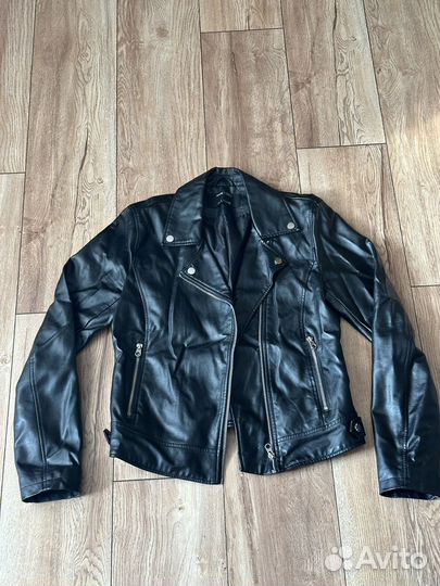 Платья юбки пиджак