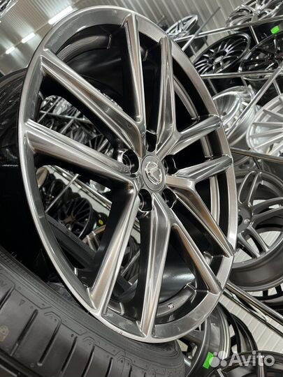 Диски литые R19 5x114.3 Lexus стиль