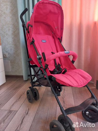 Прогулочная коляска chicco