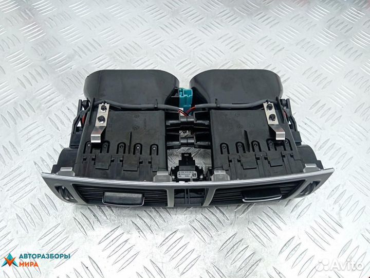 Дефлектор обдува салона Mercedes-Benz C-Класс