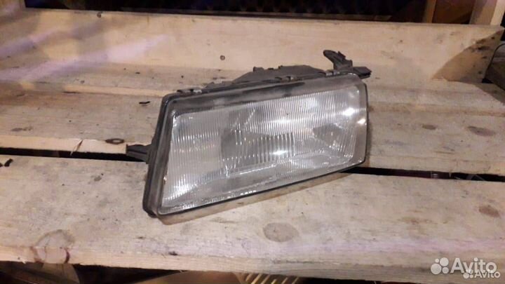 Фара левая Opel Vectra A
