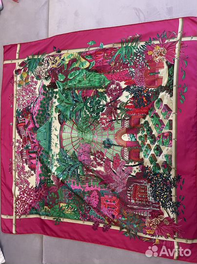 Шелковый платок Hermes