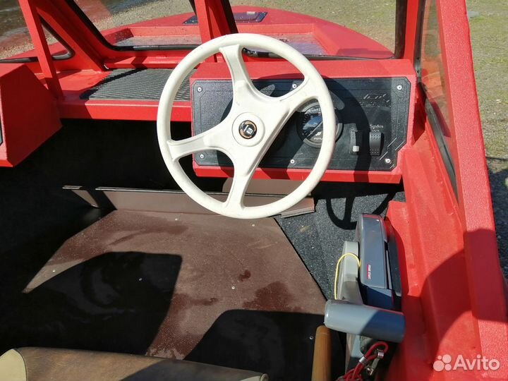 Продам лодку Негнет 470