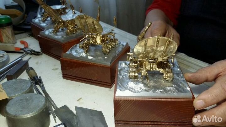 Сувенир. Копия Лунохода