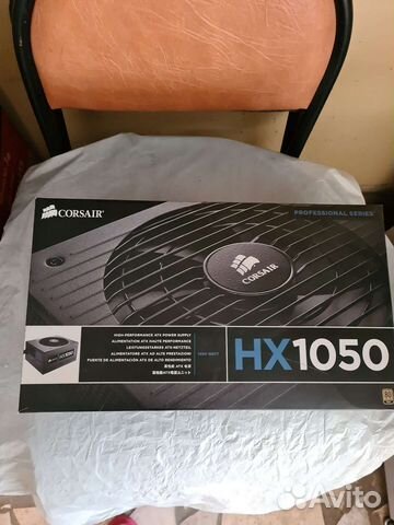 Блок питания Corsair HX 1050