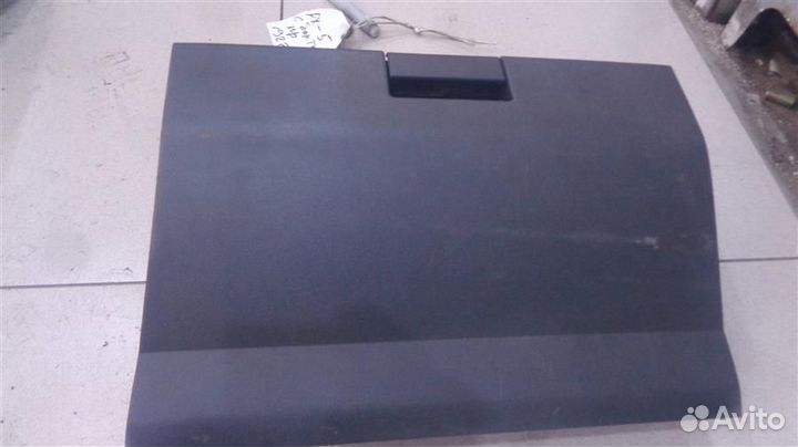 Бардачок Infiniti QX56 JA60 2004-2009