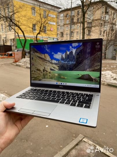 Ноутбук Dell Latitude 7400 i7-8/16/512/UHD 620