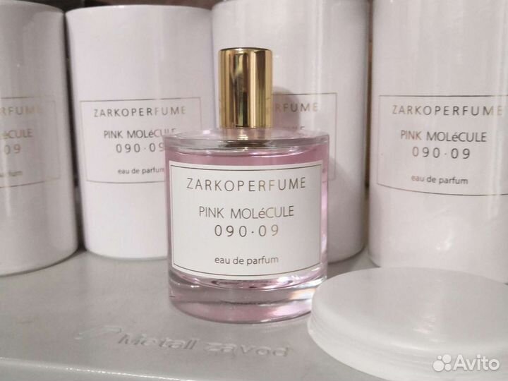 Zarkoperfume Pink Molecule 090.09