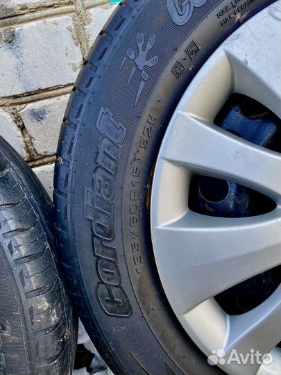 Комплект колёс r15 4x114.3 dia67.1