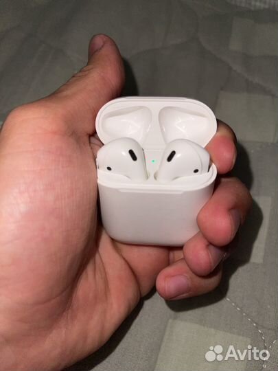 Airpods 2