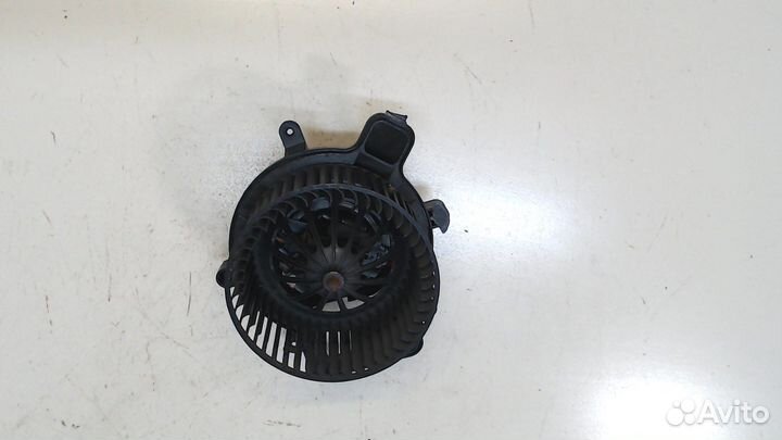 Двигатель отопителя Peugeot 3008, 2010