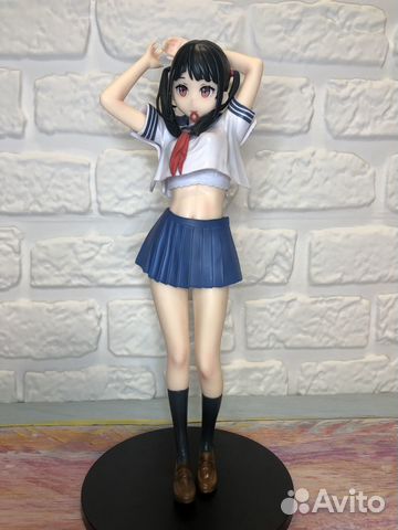 Аниме фигурка девушка школьница