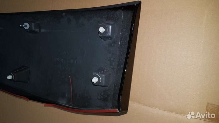 Накладка багажной двери Pajero Sport 5817A263XC