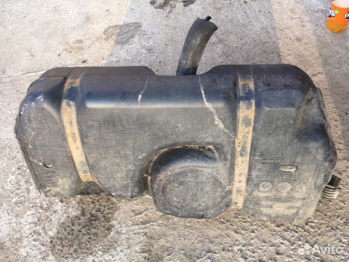 Лада Калина топливный бак