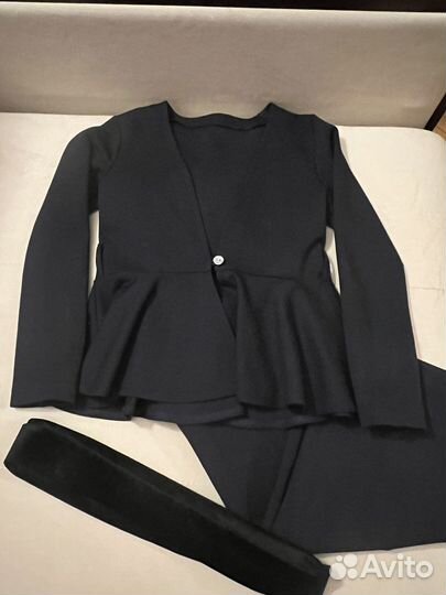 Костюм нарядный