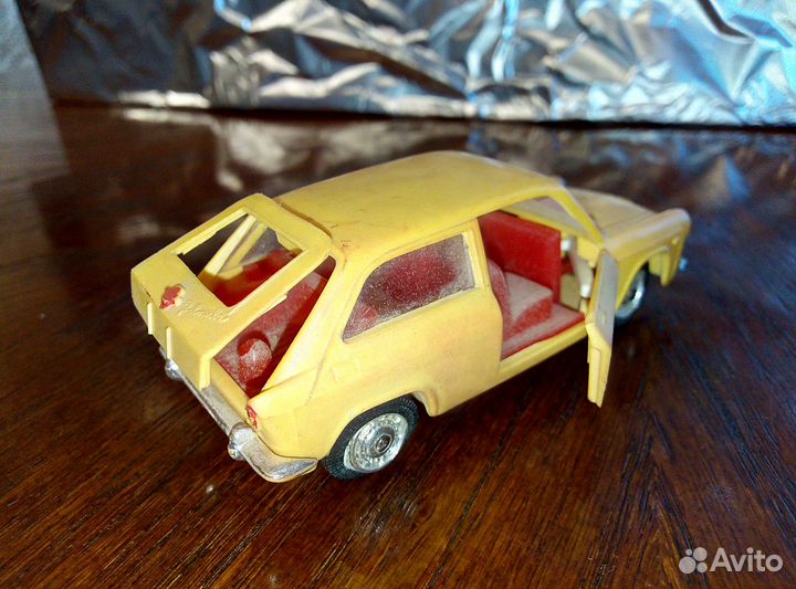 Игрушечные машинки СССР