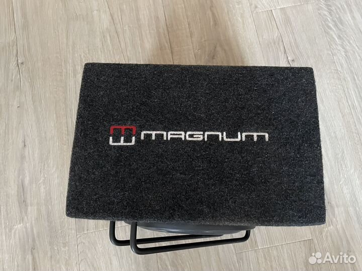 Активный сабвуфер