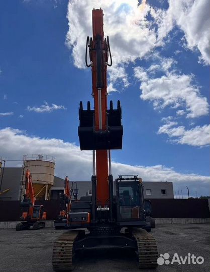 Гусеничный экскаватор Develon DX360LC-7B, 2024