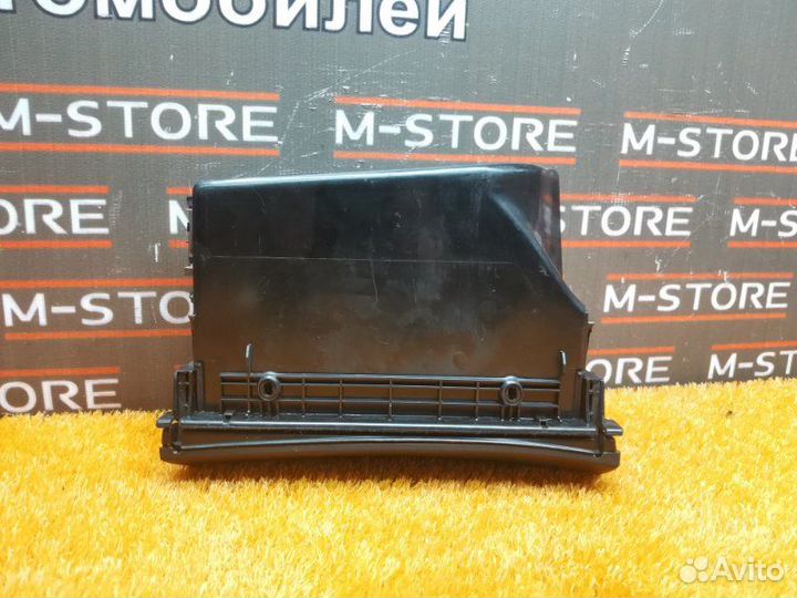 Бардачок Mercedes-Benz S-Class W220 113.960 1999