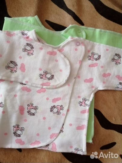 Распашонки на новорожденного