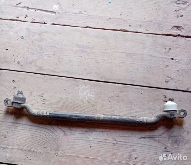 BMW E34 поперечная рулевая тяга