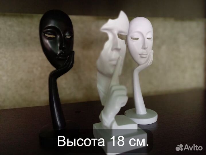 Статуэтки для интерьера 