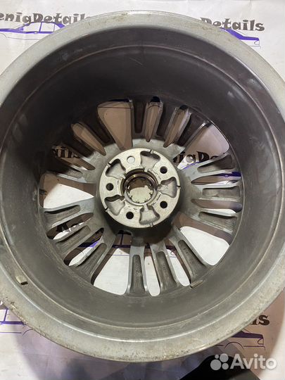 Диск оригинальный KIA stinger R18