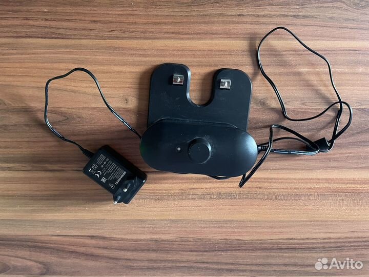 Робот пылесос redmond rv r-310