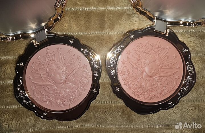 Румяна flower knows little angel