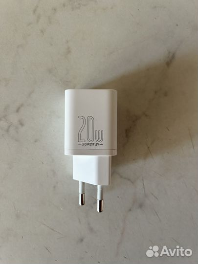 Зарядное устройство Baseus Super Si 20w
