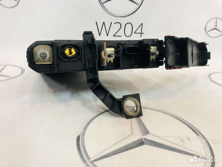 Блок силовых предохранителей Mercedes W212 W218