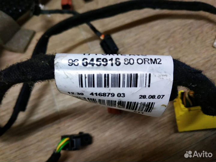 Проводка двери передней правой Peugeot 308