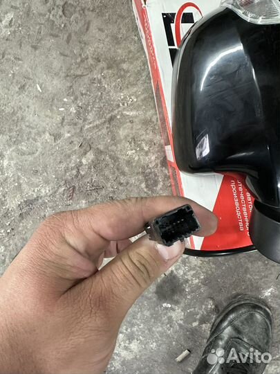 Зеркало левое LADA largus