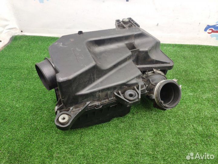 Корпус воздушного фильтра Honda Civic 4D R18A1