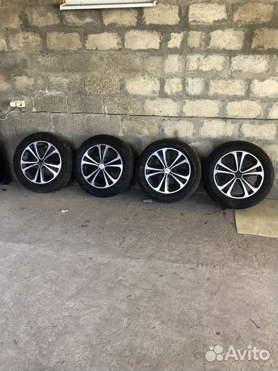 Колеса Летние nexen 215/60R17