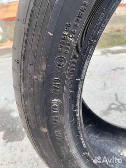 Continental ContiSportContact 5 SUV 235/45 R19 95V