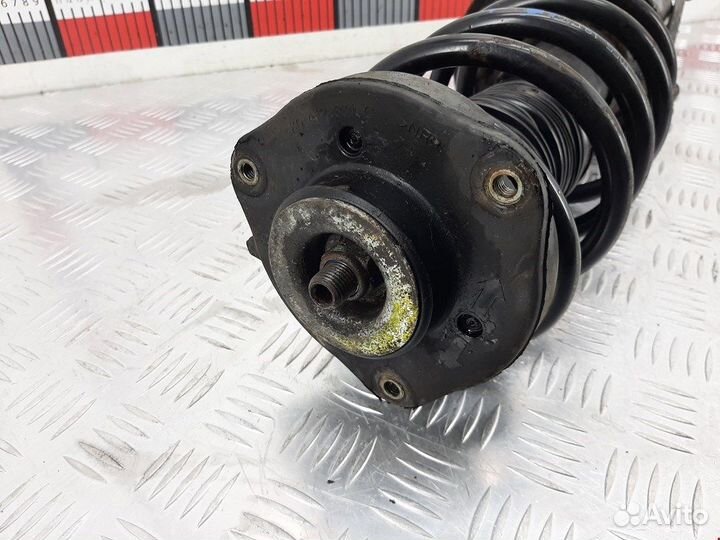 Стойка для Volkswagen Passat 6